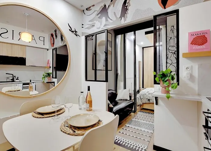 Jacuzzi & Balneotherapy For A Passionate Couple *