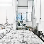 Jacuzzi & Balneotherapy For A Passionate Couple *